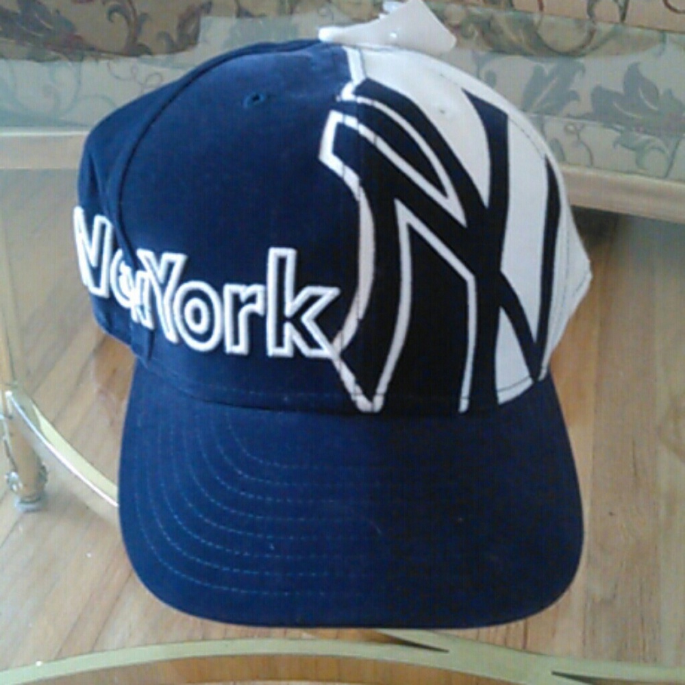 New York Yankee Hat Authentic